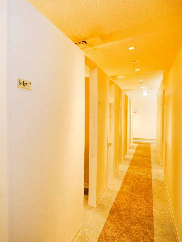 IBJメンバーズ 横浜店 店内