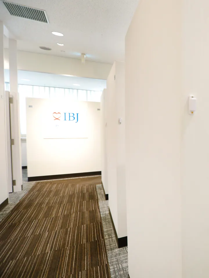 IBJメンバーズ 有楽町店 店内