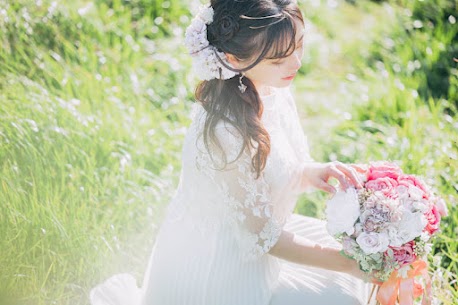 こんにちは☺️ 【結婚相談所IBJメンバーズ有楽町店】です！
 
✓まずは、ここからチェック！
https://www.loungemembers.com/yurakucho/
 
婚活を始めよう！と思ったときマッチングから始めようと思う方が多いのでしょうか。
「マッチングしたのに会話が続かない…」「何度もメッセージを重ねたのに、結局会えない…」
 
一方で、婚活パーティーや街コンも試すけど、
本気度にバラつきがあって、なかなか「この人だ！」って人になかなか出会えず。
 
頑張っているのに結果が出ないと、だんだん心が疲れてしまいますよね。
 
そんなときに知ってほしいのが結婚相談所。
ここではプロのカウンセラーがついてくれて、
効率よくお相手を探すことができます。
その為、マッチングアプリみたいにメッセージ地獄に陥ることはありません！
 
しかも相談所の会員さんは「結婚したい！」という本気度が高い人が多いので、
安心して出会いを探せるのもポイント(*^^*)
 
婚活方法はいろいろありますが、
心が疲れてしまう前に、相談所という選択肢を考えてみませんか？
一人で抱えず、プロに頼るのも、婚活をうまくいかせるコツかもしれません。
 
IBJメンバーズ有楽町店では 【無料婚活相談】を行っております！
 
「可能性を最大化する環境」 「最高の味方」がいます。
わたしたちは、いっしょに悩んだり、 考えたり、励ましたりしながら
自分のことのように本気になって あなたの婚活をサポートします。