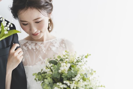 みなさんこんにちは🌻
結婚相談所IBJメンバーズ 名古屋店です！

本日9月21日は「国際平和デー」
世界各国で、平和や人と人との調和に思いを寄せる日です。

平和な環境があってこそ、私たちは安心して日々を過ごし、将来を描くことができますよね。

婚活においても同じことが言えます。
安心できる環境があるからこそ、人は自然体で向き合い、相手を思いやることができます。

IBJメンバーズでは「結婚を真剣に考えている方」のみのご登録ですので、
出会いにおける温度差が少なく、前向きなお付き合いに発展しやすい環境となっております。

また、専任カウンセラーが活動をしっかりサポート。
出会いを重ねる中で悩んだり迷ったりしたときも、一緒に整理し、背中を押してくれる存在がいます。
だからこそ安心感を持ちながら、自分に合った方とのご縁をじっくり育んでいけるのです。

「平和な未来」を祈る今日の日に、ご自身の「幸せな未来」についても考えてみませんか？ 
新しいご縁は、意外と小さな一歩から始まるものです＾＾

無料カウンセリングはお気軽にどうぞ✨
名古屋駅から徒歩3分、
結婚相談所IBJメンバーズ 名古屋店にてお待ちしております💐