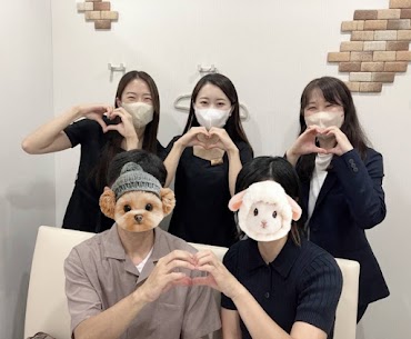こんにちは✨
 
 神戸・三宮の結婚相談所IBJメンバーズ神戸店です! 
 
いつもブログをご覧いただきありがとうございます😊
 
今回は、IBJメンバーズ神戸店で ご成婚されたUさん(男性)の 
エピソードを担当カウンセラーよりご紹介いたします♡
 
 《Uさんについて🌟》
年齢:当時38歳
ご入会時期:2024年7月 
成婚されたお相手との交際期間:6ヶ月 
 
《担当者から見たUさんの魅力💎》
 とにかく優しい、一緒にいると落ち着けるお人柄でした。
お相手女性にはお子様もいらっしゃって、デートの際にお子様に向けてぬいぐるみのプレゼントをご用意してくだいました♪
 
《Uさんがご成婚まで進まれたポイント・強み💑》
とても穏やかで優しく、お相手に寄り添うことの出来る人柄だったため、
お相手女性に好印象をもってもらえることが多かったです。
また、お住まいがあまり都心ではなかったのですが、
自ら積極的にお見合いやデートの際にも
遠方まで足を運ぶ行動力があったので良いご縁に恵まれたと感じております!
 
そんな魅力的なUさんのお相手は、
明るく笑顔の多い方でしっかりした印象の美人さん^^
 
これから素敵な家庭を
築かれてくださいね。
どうぞ 末永くお幸せに♡
 
 『将来が楽しみになるような人と出会いたい!』
 『効率的に婚活したい!』 
という方は、 
是非一度IBJメンバーズ神戸店へお越しください!! 
 
※ IBJメンバーズ神戸店は三宮近郊の方だけではなく、 明石・加古川・姫路方面からお越しくださる方も多いです😌 
 
(四国・中国地方の方もお気軽にご連絡くださいませ) 
ご来店・オンラインにて無料婚活相談会絶賛受付中です! 
相談所を比較検討されている方は ぜひ弊社ホームページもご覧くださいませ ↓↓