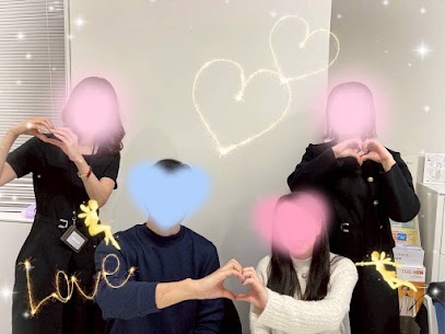 こんにちは。
IBJメンバーズ大阪店です。

2月のバレンタインシーズン、大阪店ではたくさんのプロポーズがあり、
ご成婚のご挨拶に続々とご来店いただいております✨

また今月も多くのお問い合わせをいただき、
土日は全室満席。各お部屋では担当カウンセラーとの面談や、今後の活動方針を丁寧に固めるお話が行われています。

◆ 男性会員：I様（36歳・営業職）
ご活動期間：約8か月

◆ 女性会員：T様（30代）

I様は営業職としてご活躍され、地方転勤も多く、なかなかご縁に恵まれない日々が続いていました。

そんな中、昨年秋のお見合いでT様と出会われます。

実はI様、彼女とお会いしたその日から「この方と前向きに進みたい」と感じ、
すぐに担当カウンセラーHへ面談を依頼されました。

心が動いたときに、すぐ行動に移せる。
これはご成婚される男性会員様に多い共通点でもあります。

お二人はお住まいもご近所。
将来の生活をイメージしやすく、自然と具体的なお話も進んでいきました。

I様は
「彼女は“これから先のこと”をきちんと考えて話してくれるところに惹かれました」
とお話しくださいました。

T様も、頼りがいがあり誠実なI様に安心感を抱いていらっしゃったご様子です。

最近では、お肌のケアも一緒に行かれているそうで…😊
お互いを高め合える関係性がとても素敵ですね。

これからもお二人で笑い合いながら、
どんなことも前向きに乗り越え、温かいご家庭を築いていってください。

末永いお幸せを、心よりお祈りしております💐

⸻

🌸ご来店・オンライン相談ともに受付中🌸

婚活の第一歩は「相談すること」から。

業界最大級の会員数と、専任カウンセラーによる手厚いサポート。
ぜひ一度、IBJメンバーズ大阪店の【無料相談】をご利用ください。

あなたの人生が動き出すきっかけを、私たちが全力でサポートいたします💍✨