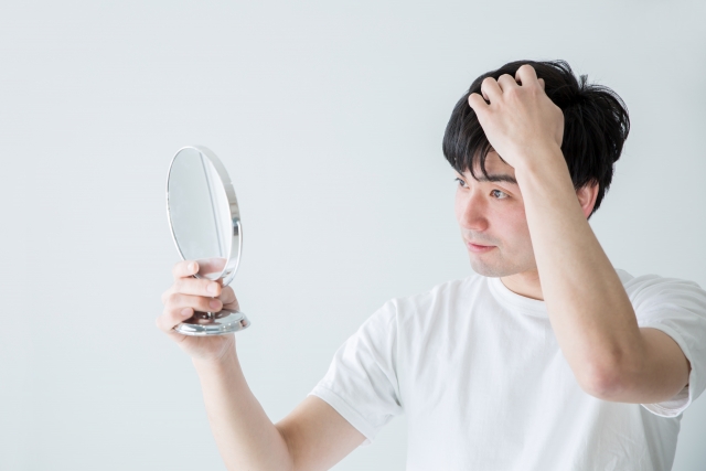 薄毛にならないようしっかりとヘアケアをする