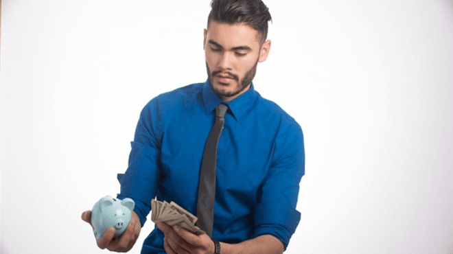 一般的に男性で年収600万は高所得者？婚活で有利な年収ボーダーラインとは！
